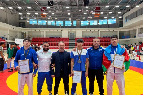 Азербайджанские борцы на поясах завоевали 29 медалей на чемпионате мира - ФОТО
