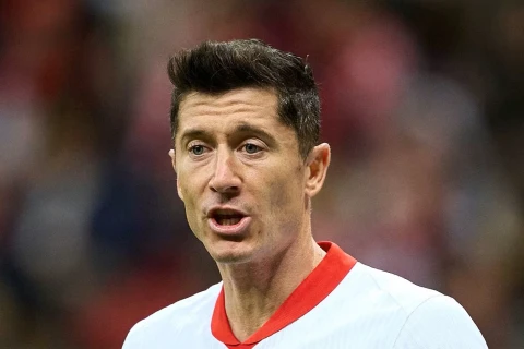 “Çikaqo Fayr” Robert Levandovskinin transferini açıqlayıb