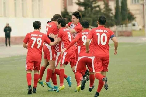 MOİK “Şəfa”nın iki futbolçusunu transfer edib