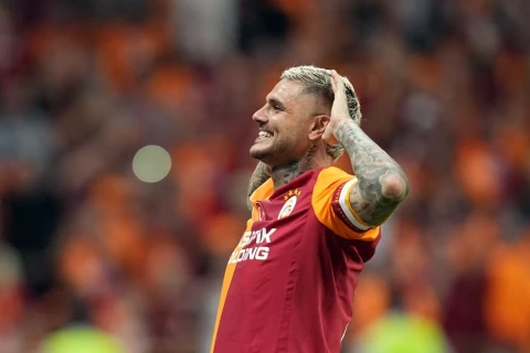 “Qalatasaray”la İkardinin əlaqəsi rəsmən kəsildi