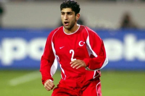 Türkiyə millisinin sabiq futbolçusu: “Montellanın etdiyi dəyişikliklər səhv idi”