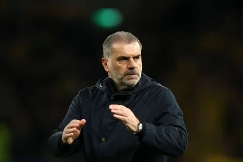 Angelos Postekoqlu Ronaldunun baş məşqçisi oldu