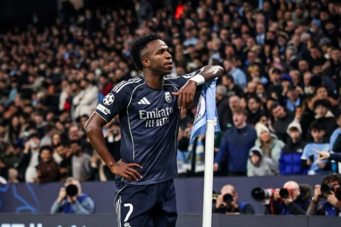 “Real Madrid” Vinisiusun yayda gedişini asanlaşdıra bilər