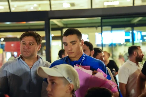 Cüdoçularımız Avropa çempionatından 10 medalla Vətənə qayıdıblar - FOTO