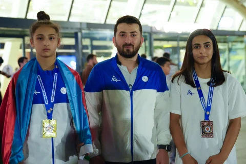 Cüdoçularımız Avropa çempionatından 10 medalla Vətənə qayıdıblar - FOTO
