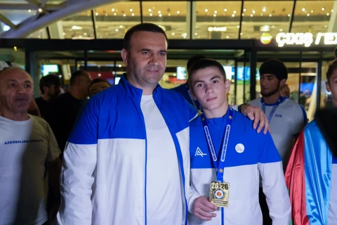 Cüdoçularımız Avropa çempionatından 10 medalla Vətənə qayıdıblar - FOTO