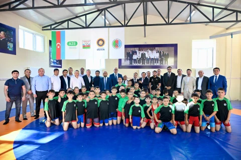 Qazaxın Daş Salahlı kəndində yeni sərbəst güləş zalı istifadəyə verildi - FOTO