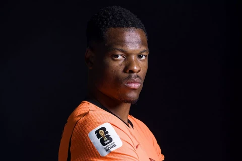 “Real” Denzel Dyumfrisi transfer etdi