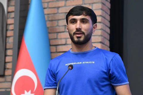 Фарид Гаибов встретился со спортсменами, добившимися успехов в июне