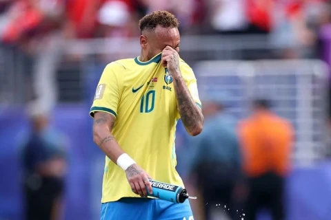 Neymar Braziliya millisi ilə vidalaşdı