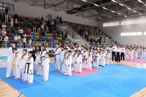 Gəncədə taekvondo üzrə şəhər birinciliyi keçirilib - FOTO