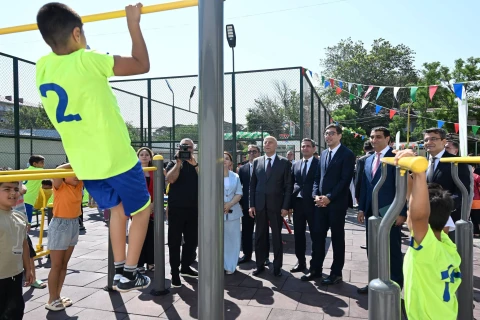 “Sağlam məhəllə” layihəsi çərçivəsində Sumqayıtda idman zonası istifadəyə verilib - FOTO