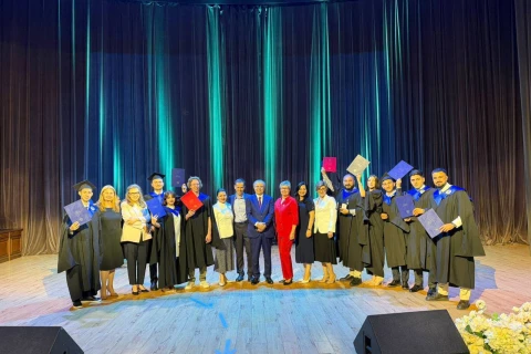 MGİMO ilə ASA arasında ikili diplom proqramının məzunlarına diplomlar təqdim olunub - FOTO