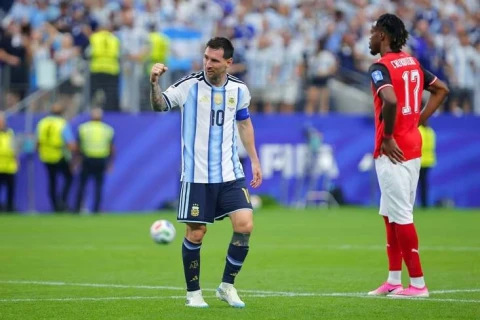Klose reveals emotional phone call with Messi after World Cup record was matched
