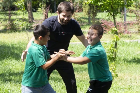 Lənkəranda şəhid övladları üçün Taleh Məmmədovdan ustad dərsi - FOTO