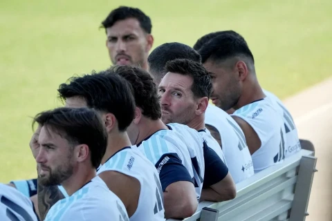 FIFA Argentina millisinə güzəştə getdi - VİDEO