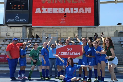 Azərbaycanın “Birləşmiş Futbol” komandası çempionluğa yüksəldi - FOTO