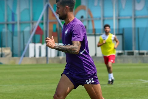 “İmişli” FK yoxlama oyununda U-19 komandasını böyük hesabla məğlub edib - FOTO