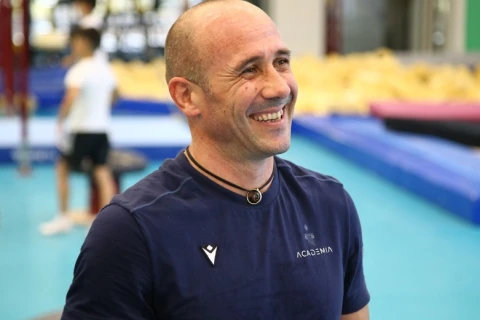 Olimpiya Oyunlarının bürünc medalçısı gimnastlarımıza ustad dərsi keçib