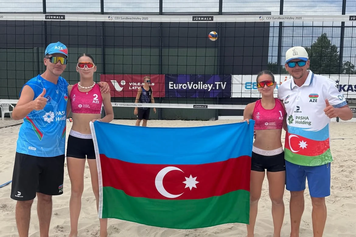 Azərbaycan voleybolçuları Riqada mübarizə aparırlar - FOTO