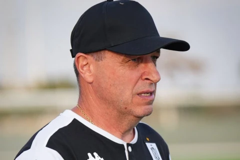 Yuri Vernidub “Neftçi”yə daha üç futbolçu istəyir