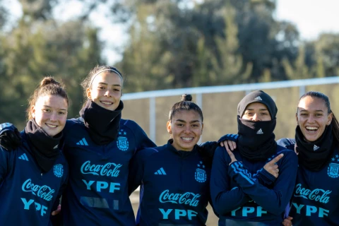 Argentina qadın futbolunda intim foto qalmaqalı