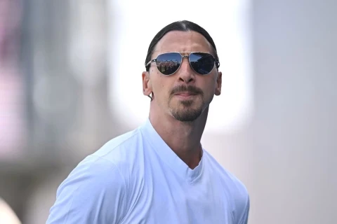 Zlatan İbrahimoviç Belçikanın məşqçilərini və Lammensi tənqid edib
