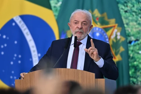 Braziliya prezidenti milli komandanı tənqid edib: “Biabırçılıq”