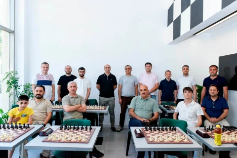 Jurnalistlər arasında şahmat turnirinin qalibləri müəyyənləşib - FOTO