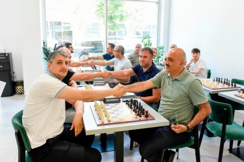 Jurnalistlər arasında şahmat turnirinin qalibləri müəyyənləşib - FOTO