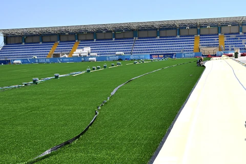 Təmirdə olan Bayıl stadionunun YENİ GÖRÜNTÜLƏRİ - FOTO