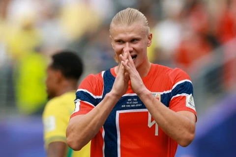 Holand Hollandın təklifini rədd edib
