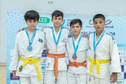 Yeniyetmə cüdoçular arasında region birinciliyi keçirilib