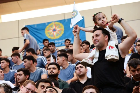 “Sağlam həmkar” minifutbol turniri başa çatıb - FOTO
