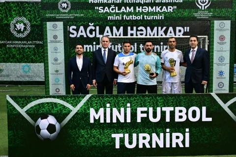 “Sağlam həmkar” minifutbol turniri başa çatıb - FOTO