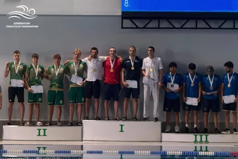 Üzgüçülərimiz beynəlxalq turnirdə üç qızıl medal qazanıblar
