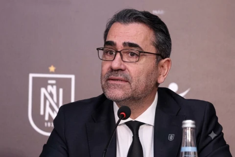 Дженк Сумер: "Главная задача "Нефтчи" в юбилейный, 90-й год существования клуба — выиграть чемпионат"