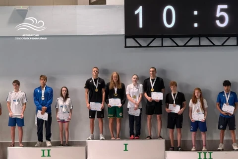 Азербайджанские пловцы завоевали 33 медали на международном чемпионате в Грузии - ФОТО