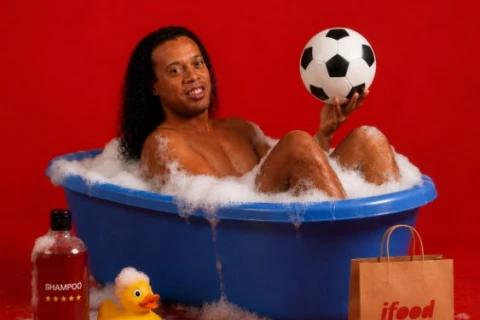 Ronaldinyodan süni intellektlə bağlı yumoristik paylaşım - FOTO