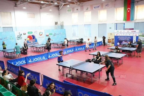 Media nümayəndələri arasında “Baku Media Open” stolüstü tennis turniri keçirilib