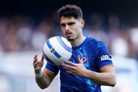 “Liverpul” “Çelsi”nin vingerini transfer etmək istəyir
