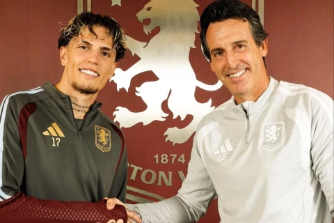 Alexandro Qarnaço icarə əsasında “Aston Villa”ya keçib