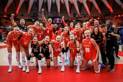 Voleybolçu qadınlar arasında Millətlər Liqasının yarımfinal cütlükləri müəyyənləşib