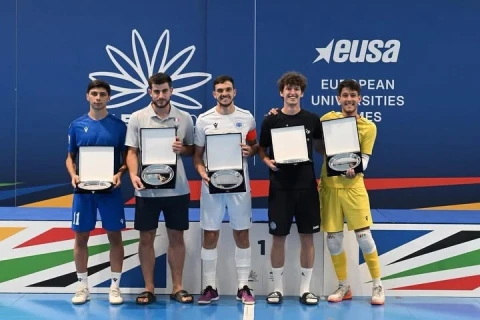 Futzal komandamız Avropa Universitet Oyunlarında ikinci olub - FOTO