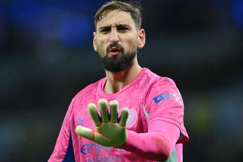 Gianluigi Donnarumma marries childhood sweetheart in Italy
