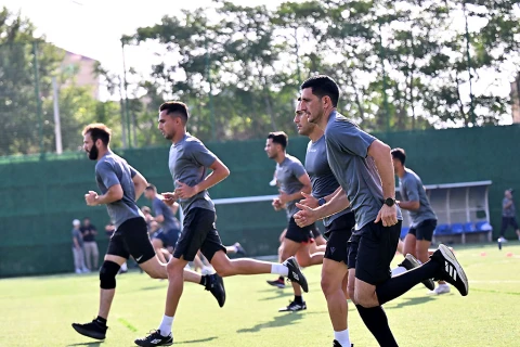 Elit kateqoriyalı futbol hakimləri fitness testini başa vurublar