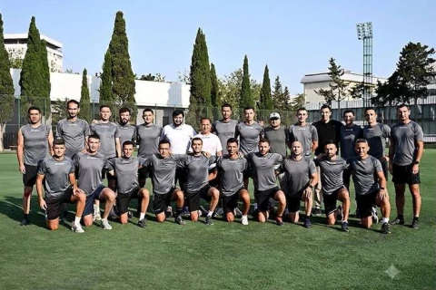 Elit kateqoriyalı futbol hakimləri fitness testini başa vurublar