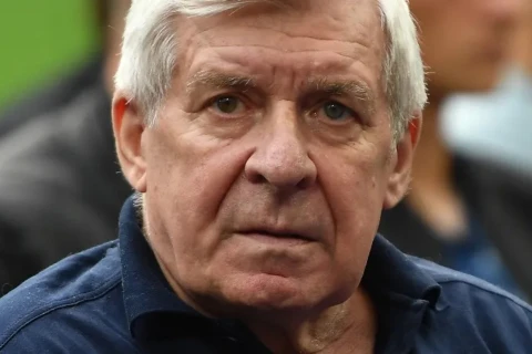 Владимир Пономарев: "Футболисты избаловались, смотреть противно"