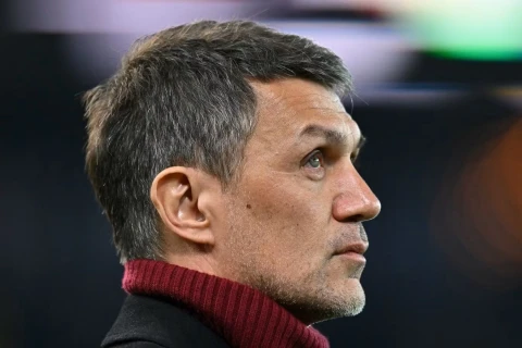 Paolo Maldini İtaliya Futbol Federasiyasından ayrılıb