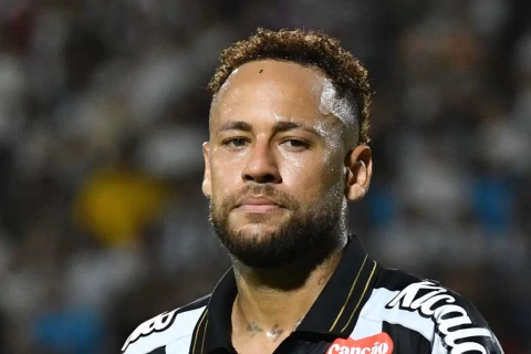 Neymar matçdan sonra “Santos”un bazasını icazəsiz tərk edib
